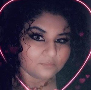 Meet your Posher, Iris